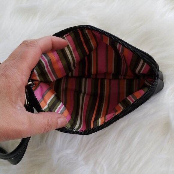 𝅺SWISS Army Wristlet/Make up Bag - Picture 4 of 7